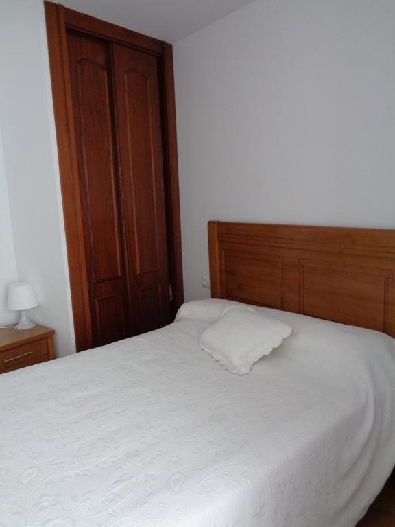 Apartamentos San Pelayo Onís Habitación foto