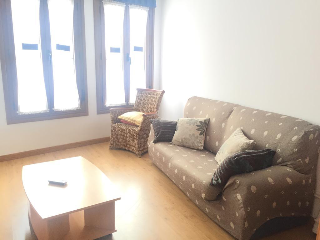 Apartamentos San Pelayo Onís Habitación foto